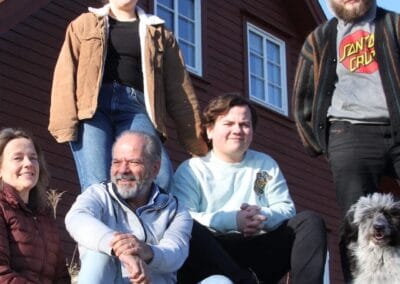 Musikalske og fleirkulturelle jøsnesbuar