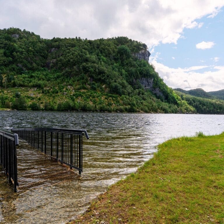 Badeplass og badstue